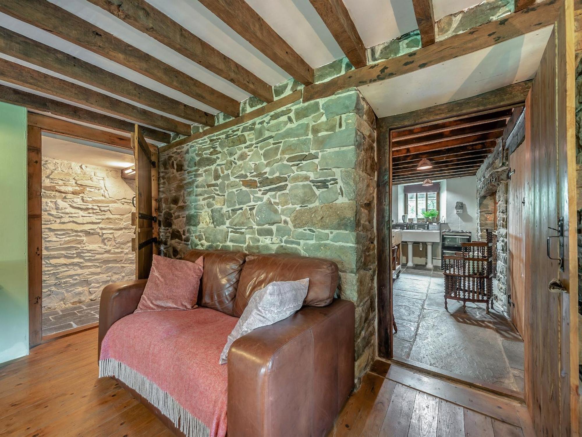 Ynywsen Dairy Flat Villa Llanfynydd Dış mekan fotoğraf